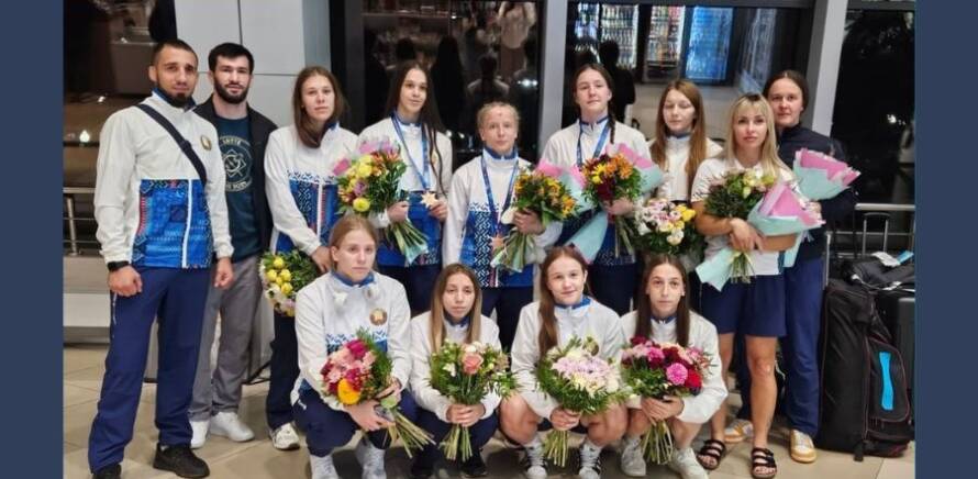 Встретили девушек с Чемпионата мира по вольной борьбе U17 (Амман, Иордания) изображение 22