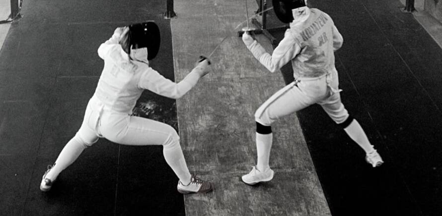 Этап Кубка мира среди юниоров и юниорок по фехтованию проходит в Гонконге изображение 11